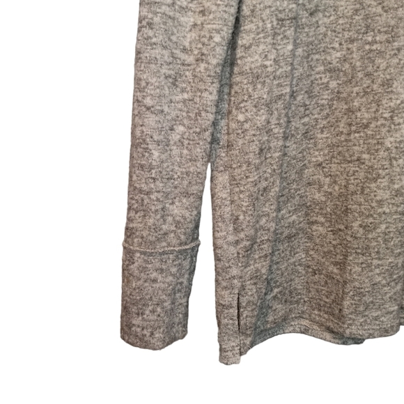 Taupe Lightweight Stretchy Sweater Elbow Patches Back Buttons Size Small - Picture 6 of 12